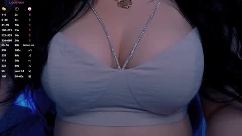 Hello I am kind friendly and cute girl online show from September 11, 11:17 pm