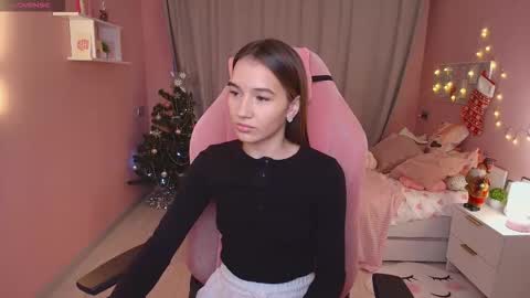 Bella online show from December 21, 3:02 am