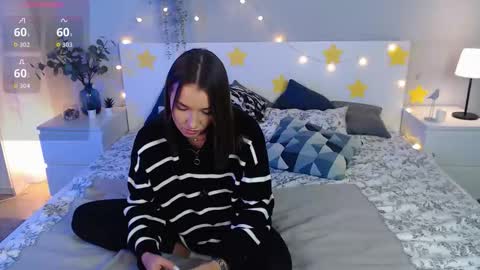 Snapshot of bellla_haddid chatting on September 25, 1:12 am Bella online show from September 25, 1:12 am