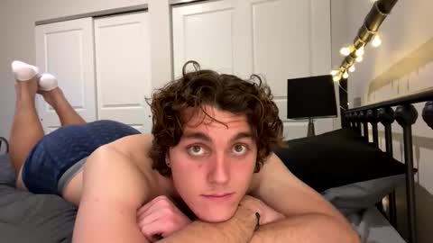 benchedtoast online show from November 30, 1:23 am