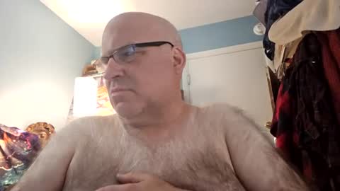Bendavewill online show from July 11, 7:35 am