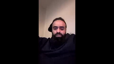 kevin online show from April 3, 9:44 pm