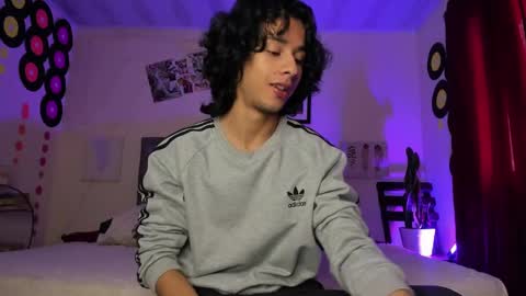 benjamin_fiore online show from February 21, 6:26 pm