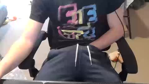 benjifrenchi18 online show from March 13, 7:55 am