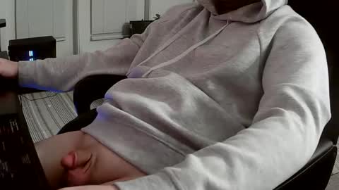 benjisaan online show from March 21, 10:42 am