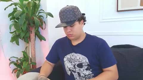 bennett_alejoo online show from November 13, 7:38 pm