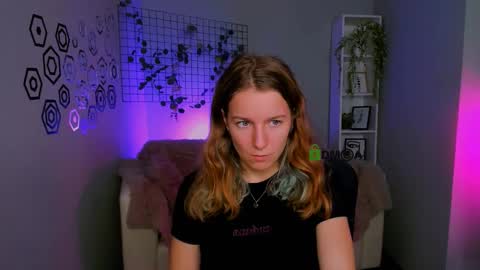 Snapshot of benny_duglas chatting on October 13, 11:23 am Benny online show from October 13, 11:23 am