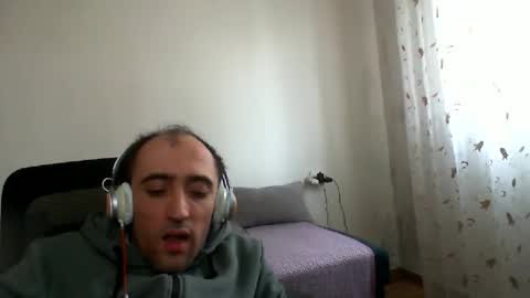 bentish online show from February 14, 8:50 am