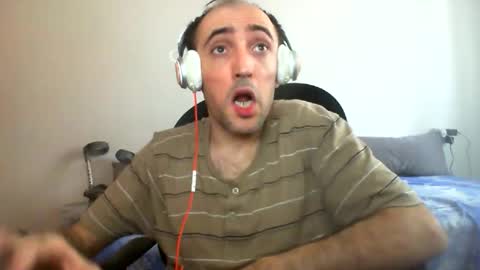 bentish online show from September 19, 7:34 am