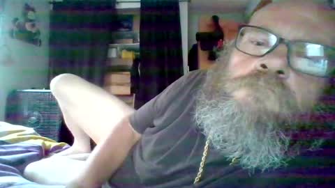 bergeeric1970 online show from June 19, 12:55 pm