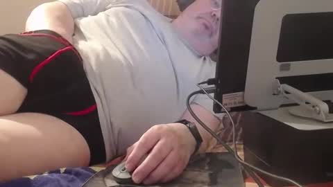 berlinerbaer1963 online show from November 30, 7:32 pm