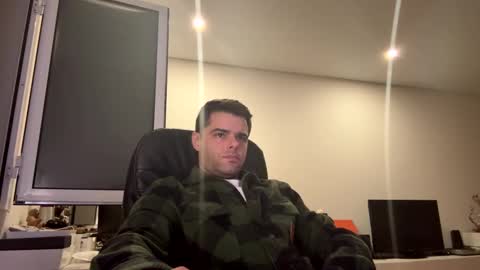 Snapshot of berltex chatting on December 5, 2:15 am Berltex online show from December 5, 2:15 am