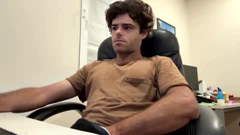 Snapshot of berltex chatting on October 29, 7:54 am Berltex online show from October 29, 7:54 am