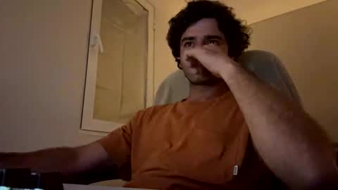 Snapshot of berltex chatting on October 31, 2:23 am Berltex online show from October 31, 2:23 am