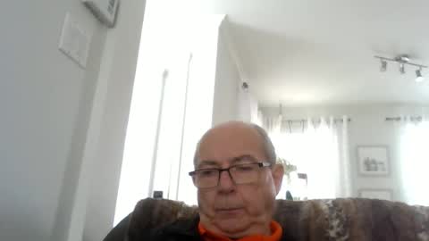 bernard1102 online show from February 26, 2:53 pm