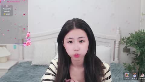 berniceafra online show from March 14, 1:04 pm