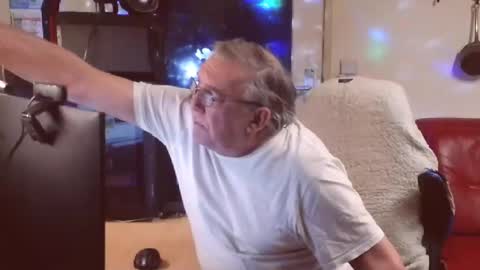 jean online show from March 7, 10:21 pm