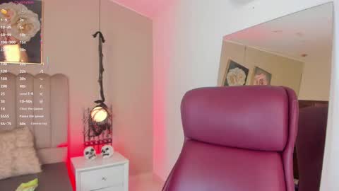  Marilee online show from October 31, 2:01 am