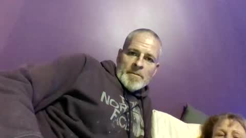 bestredinbed online show from April 16, 9:53 am