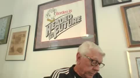 bestshot1951 online show from November 19, 4:17 pm