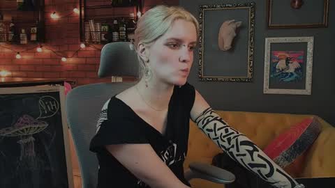 Bethany online show from April 3, 1:51 pm