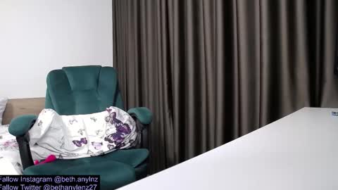 bethanylenz online show from January 11, 3:40 pm