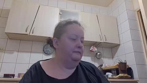 bethnorth online show from December 20, 2:40 am