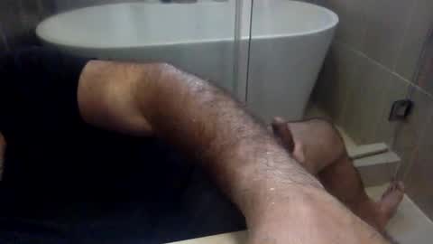 Virtual Gentleman online show from February 23, 8:33 pm