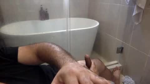 Virtual Gentleman online show from February 10, 1:44 pm