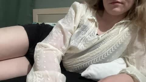 Bette online show from March 23, 1:54 am