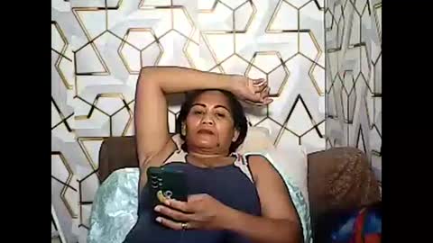 betty_83 online show from May 5, 12:44 pm