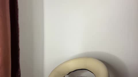 Adah online show from October 28, 3:35 pm