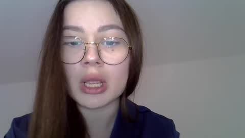 betty_poole online show from December 20, 10:38 am