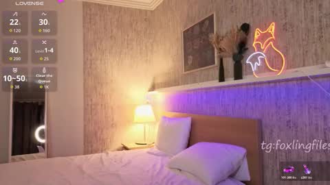 bettyyy online show from March 8, 2:04 am