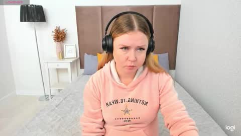 Mila Sweet online show from September 30, 4:34 am