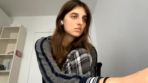 Lina online show from May 23, 5:42 pm