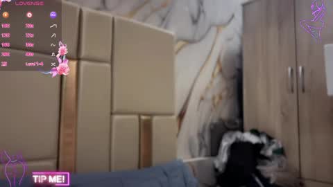 MAXINE online show from April 29, 11:37 am