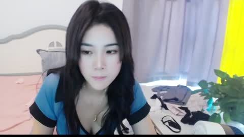 bhzhanglifang online show from June 11, 12:32 am