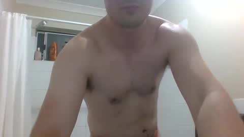 bi_showoffguy_02 online show from February 6, 12:04 pm