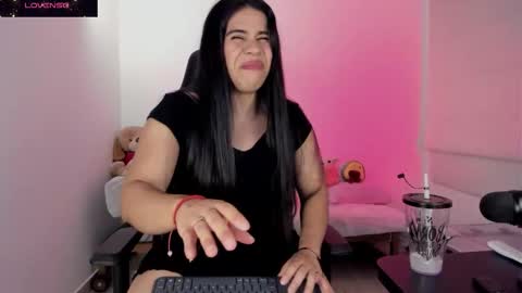 Biancastrong.. IGThebiancastrong online show from November 8, 2:36 am