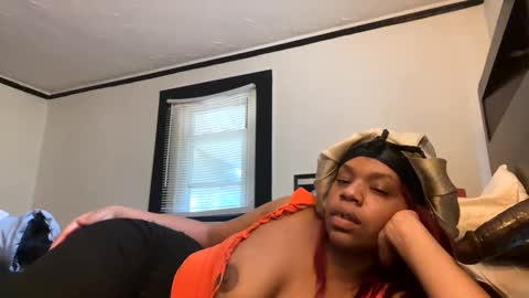 Snapshot of bibabiegirl chatting on September 20, 8:34 pm bibabiegirl online show from September 20, 8:34 pm