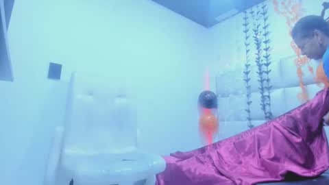 bibiana_js_ online show from October 27, 12:05 pm