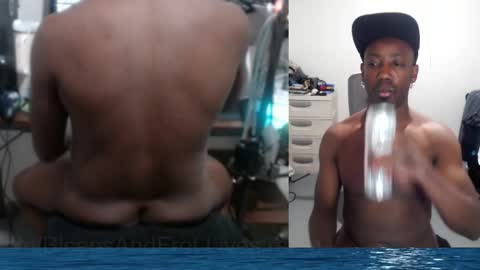 BicepsandFrot online show from June 6, 11:16 am
