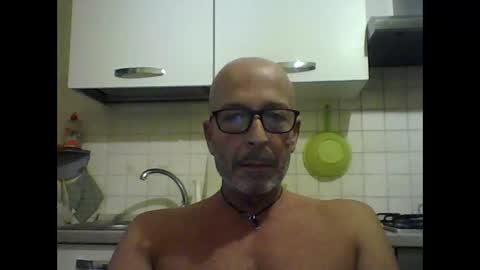 big23italy online show from September 21, 5:00 am