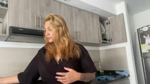 big__pussy69 online show from January 18, 4:49 pm