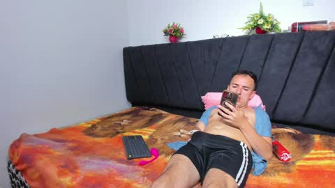 john and cris online show from March 28, 8:21 pm