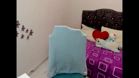 emilia online show from November 26, 1:47 am