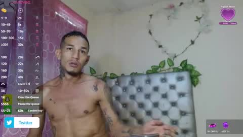 Stiven Leon online show from January 26, 5:13 pm