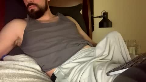 Snapshot of bigandhard6992 chatting on February 7, 1:11 pm HARDNBIG online show from February 7, 1:11 pm