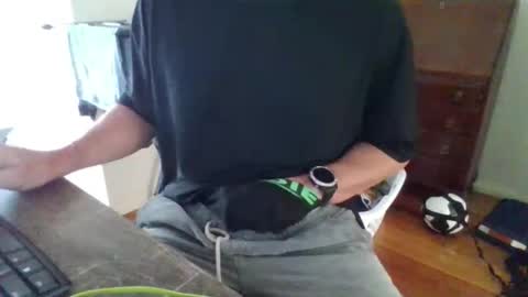 BigandYum9 online show from April 20, 5:10 am